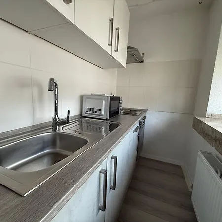 Schoene 2 Mit Bad Und Kueche Self- Check-in